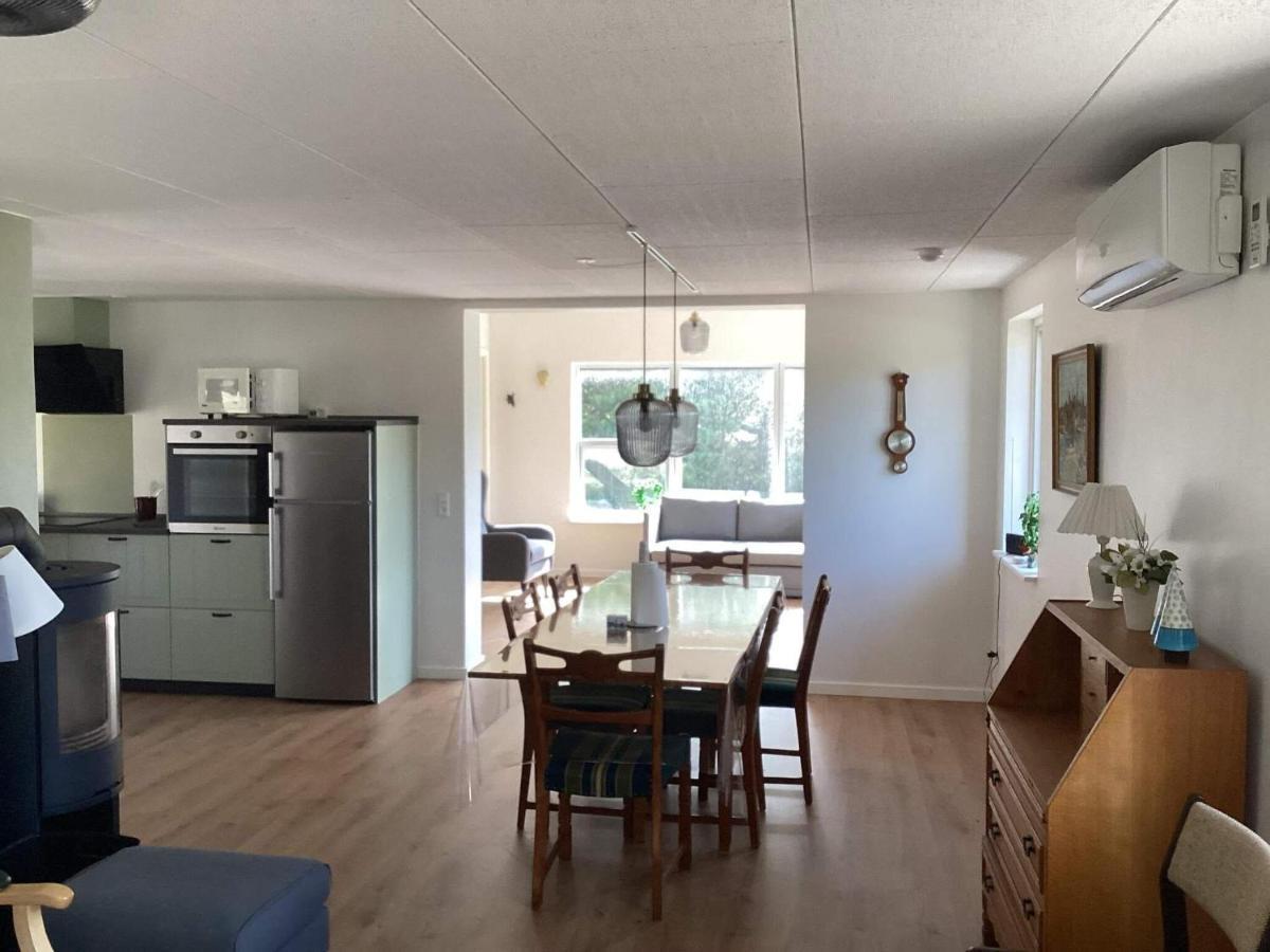 Holiday Home Blavand IV Екстериор снимка